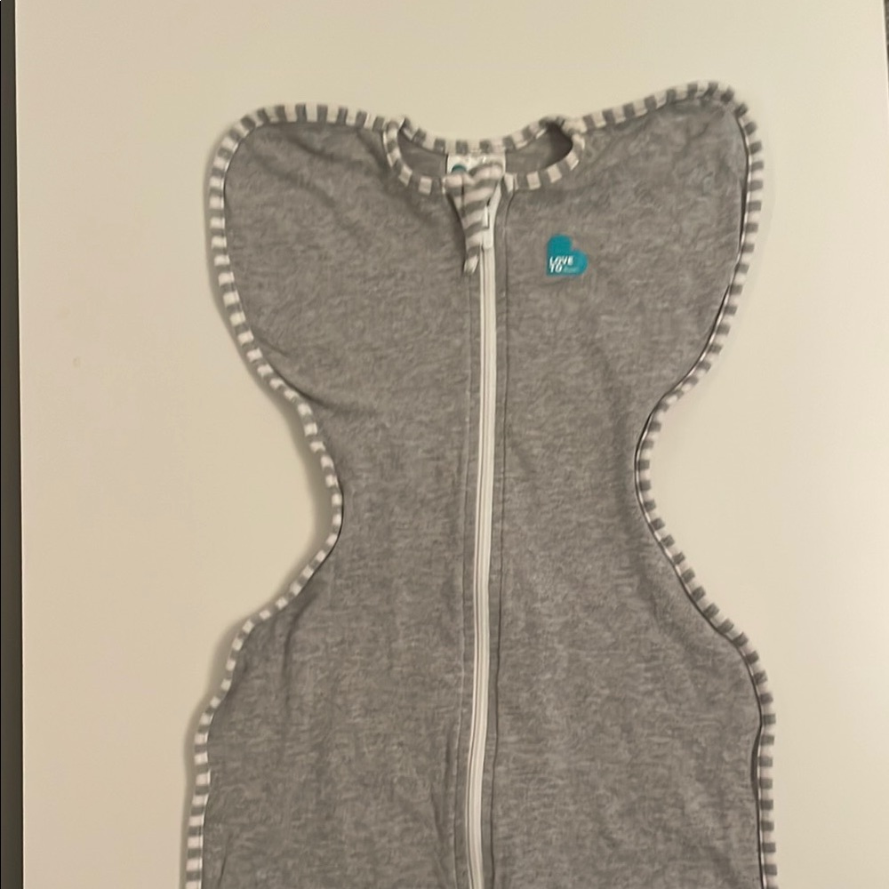 Love to dream swaddle size small